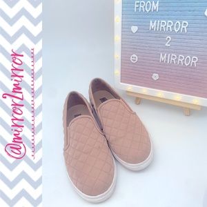 EUC Steve Madden light pink shoes